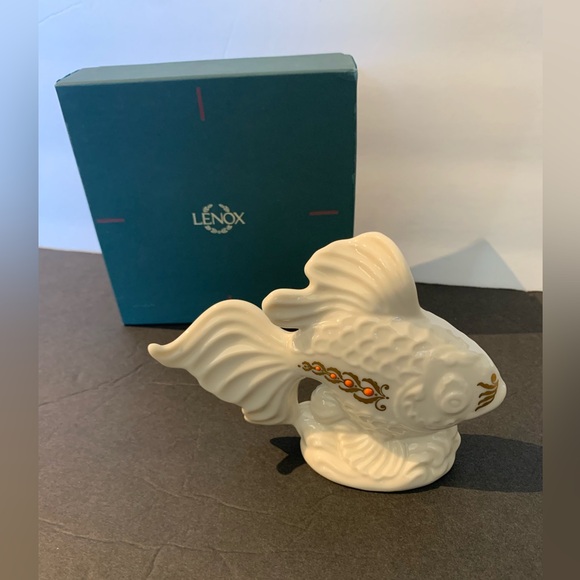 Lenox China Jewels Fish Collection 1993. Made in USA. In original box. - Picture 2 of 5